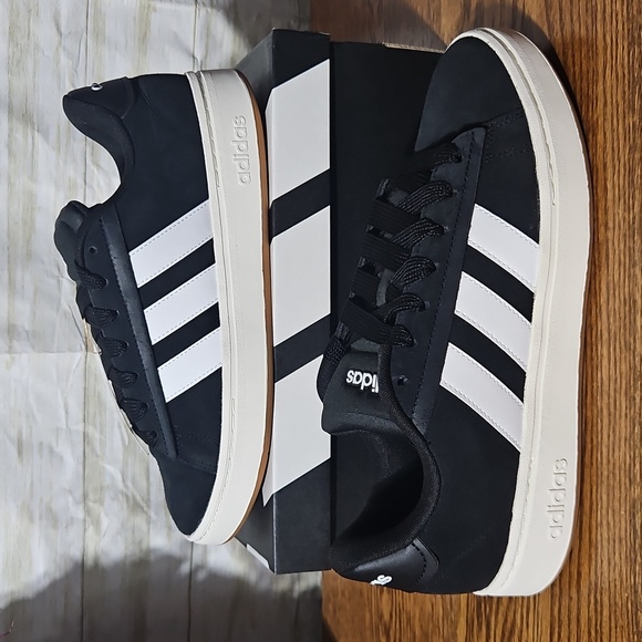 Adidas Mens Black Suede and White Sneakers - Picture 3 of 9